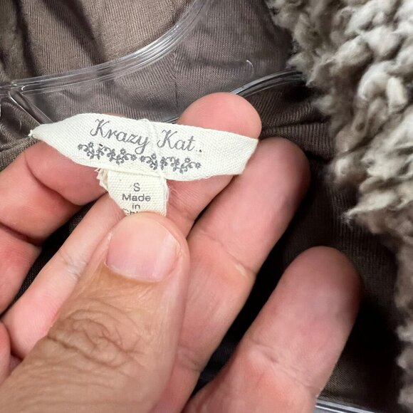 Krazy Kat Womens Hooded Vest Open Front Sherpa Faux Fur Beige Size Small - Picture 8 of 9